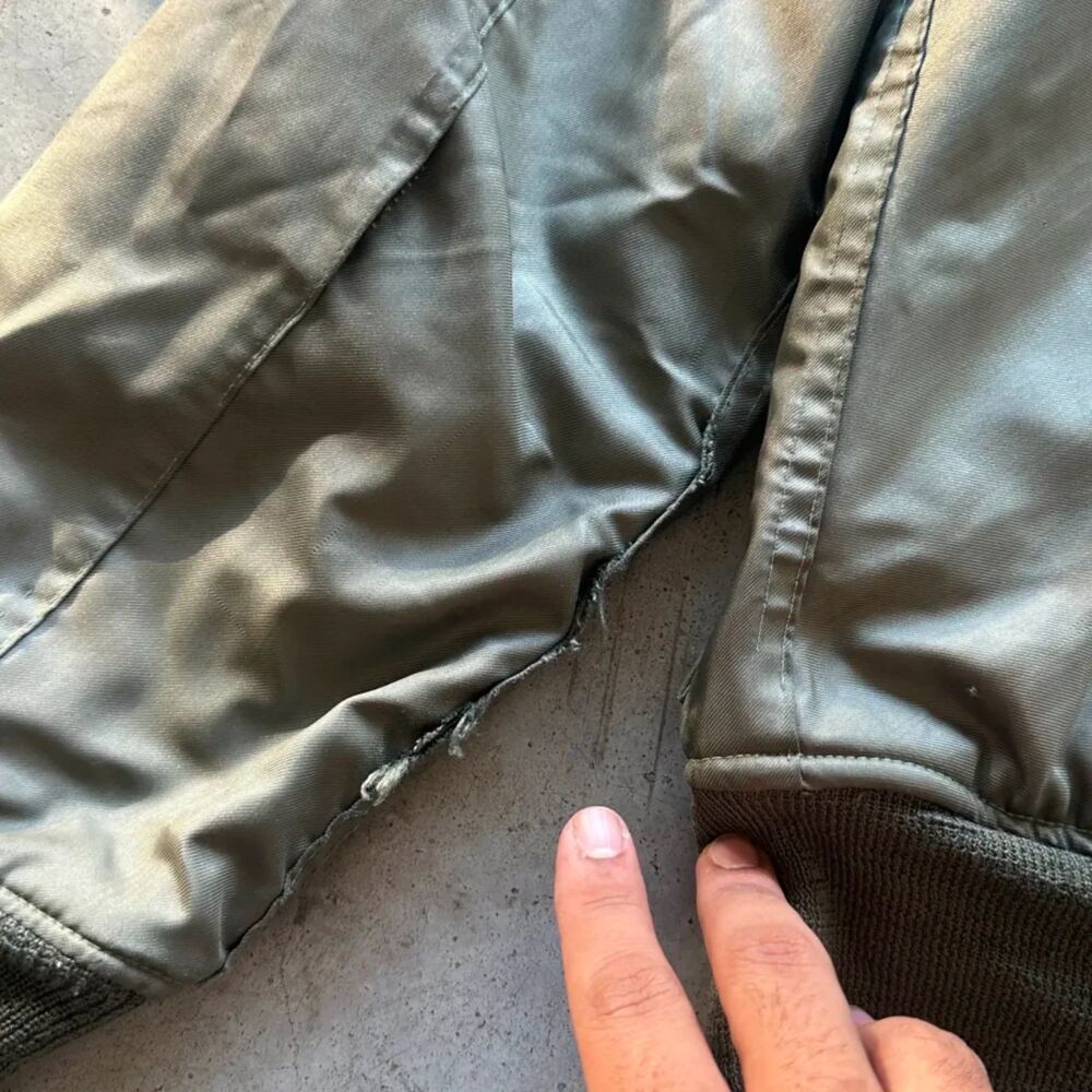 Vintage 70s Military CWU 45/P Flight Jacket Size Medium - Picture 8 of 11